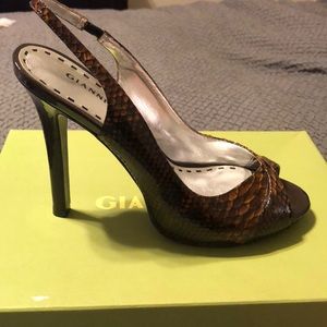 Gianni Bini sz 8.5 heels